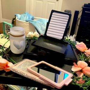 Pack of 6 Mary Kay Collapsible Mirror Trays Plus 2 Vintage Pink Mirror Inserts